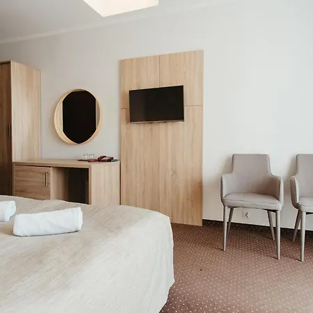 Akces Medical Fit & Spa Basen, Sauna, Jacuzzi I Silownia W Cenie-2